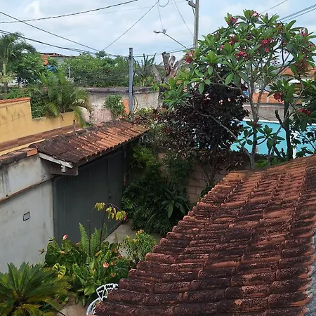Casa com jardim-3